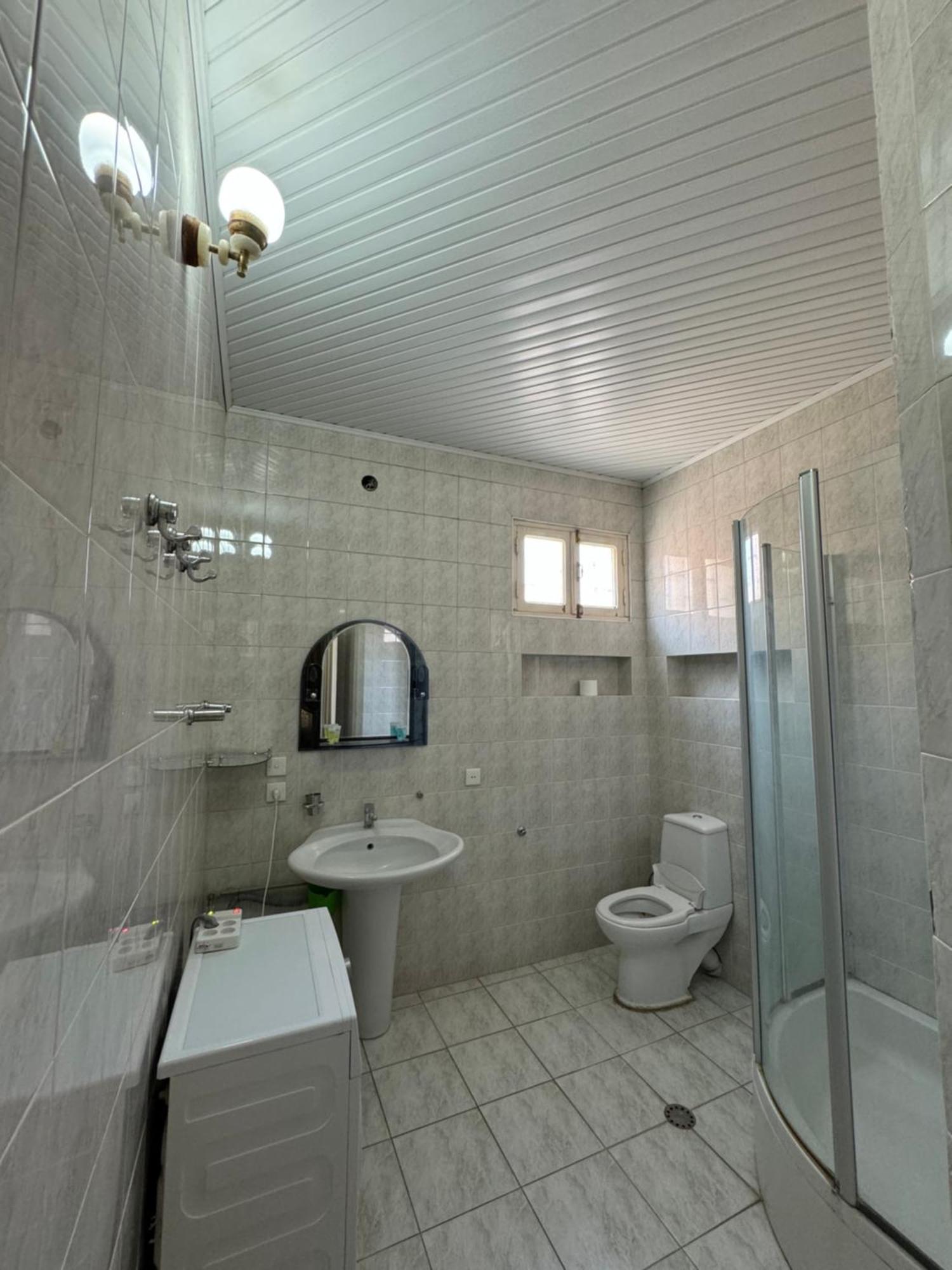 Host N1 Apartment Kutaisi Exterior photo